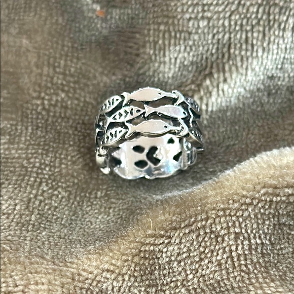 Fish Design Ring Adjustable - Picture 3 of 15